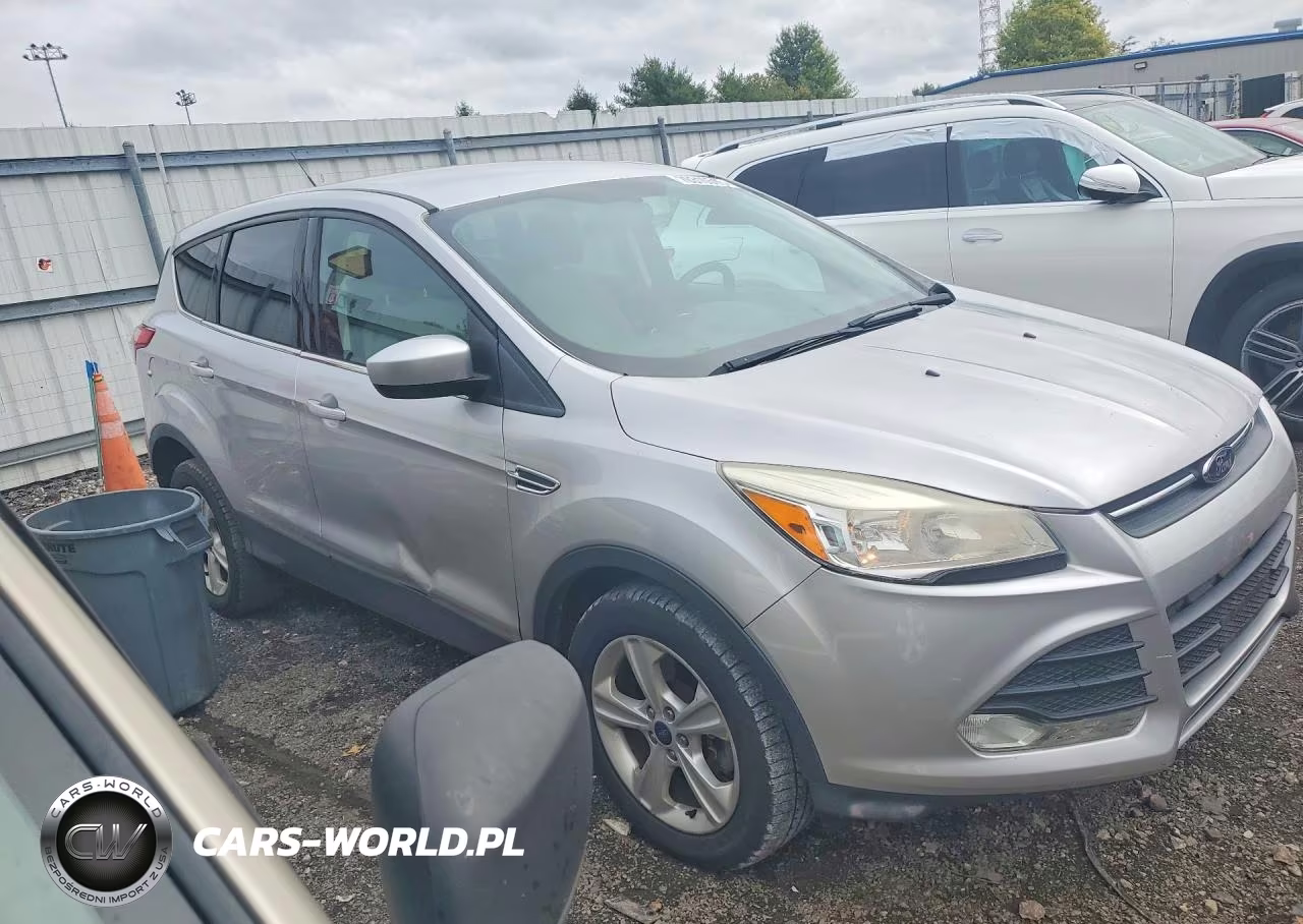 2015 Ford Escape Se VIN:1FMCU9G92FUA83468 - 4
