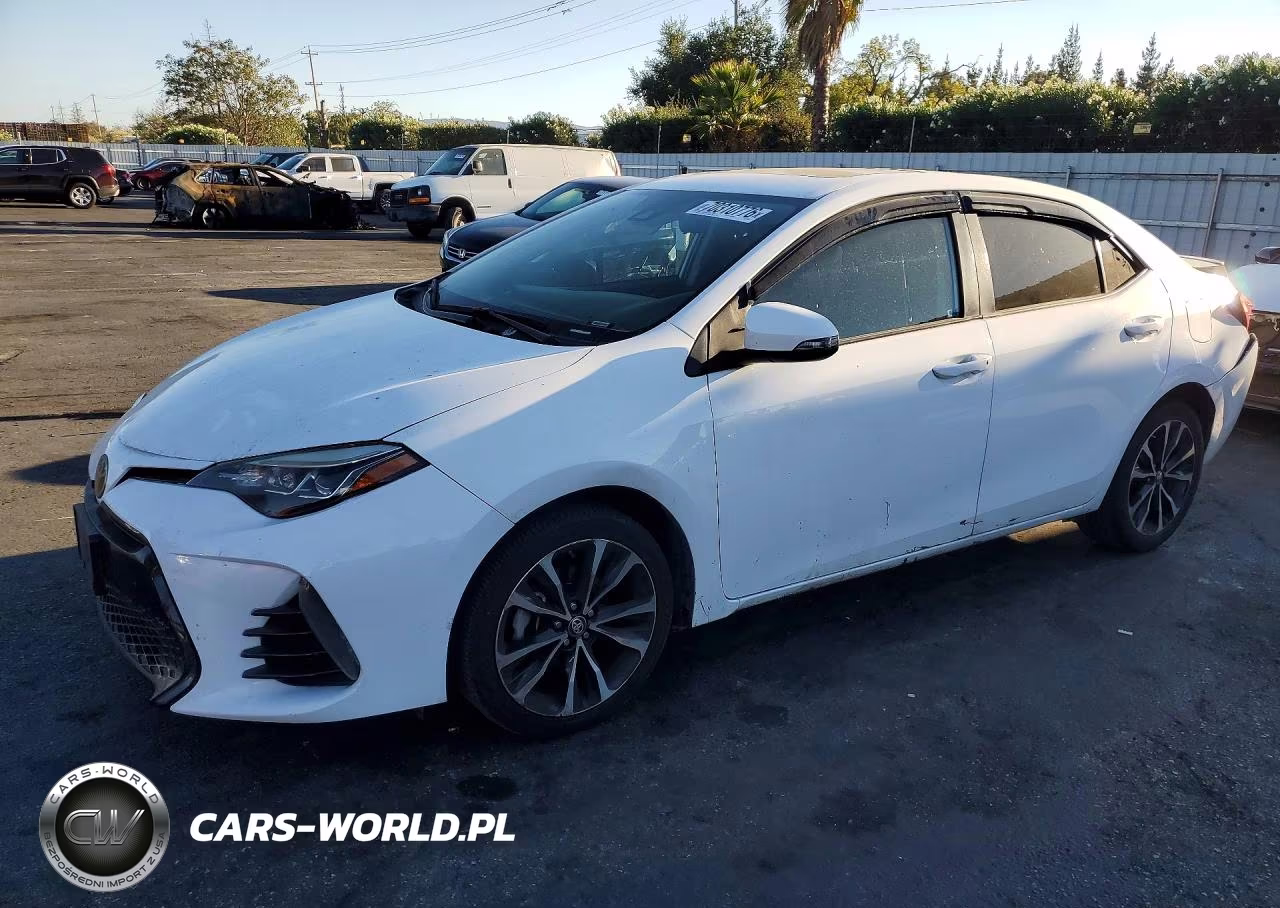 2018 Toyota Corolla Xse VIN:2T1BURHE4JC040199 - 1
