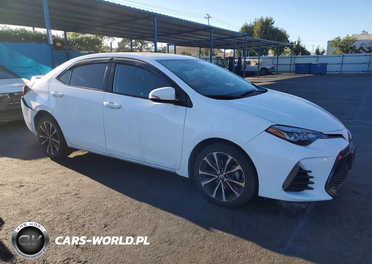 2018 Toyota Corolla Xse VIN:2T1BURHE4JC040199 - 4