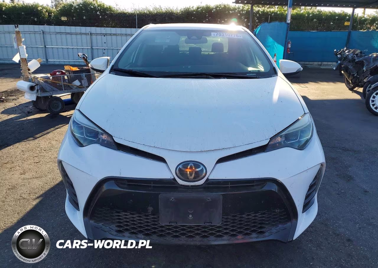2018 Toyota Corolla Xse VIN:2T1BURHE4JC040199 - 5