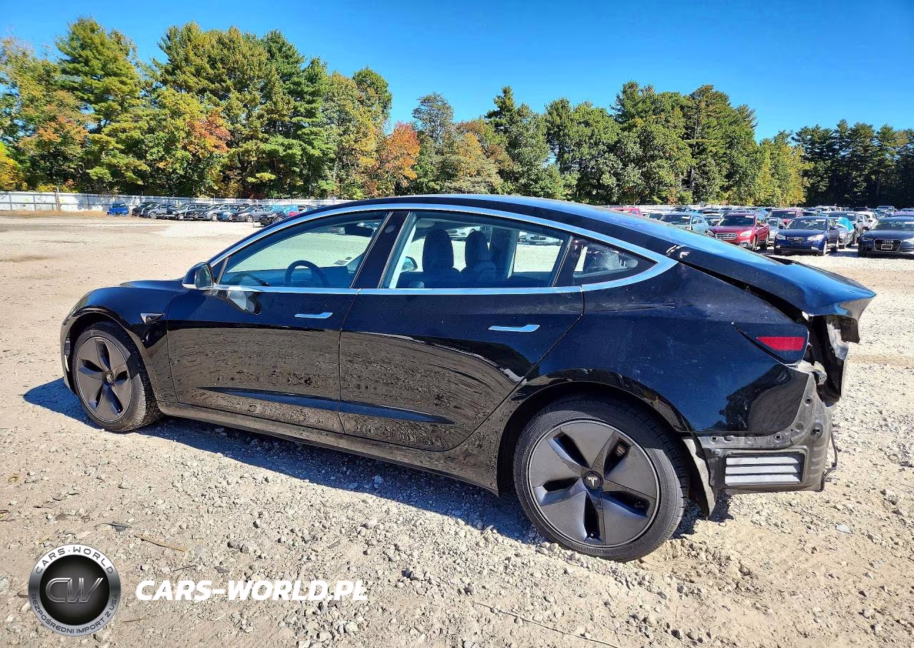 2018 Tesla Model 3 VIN:5YJ3E1EB7JF144467 - 2
