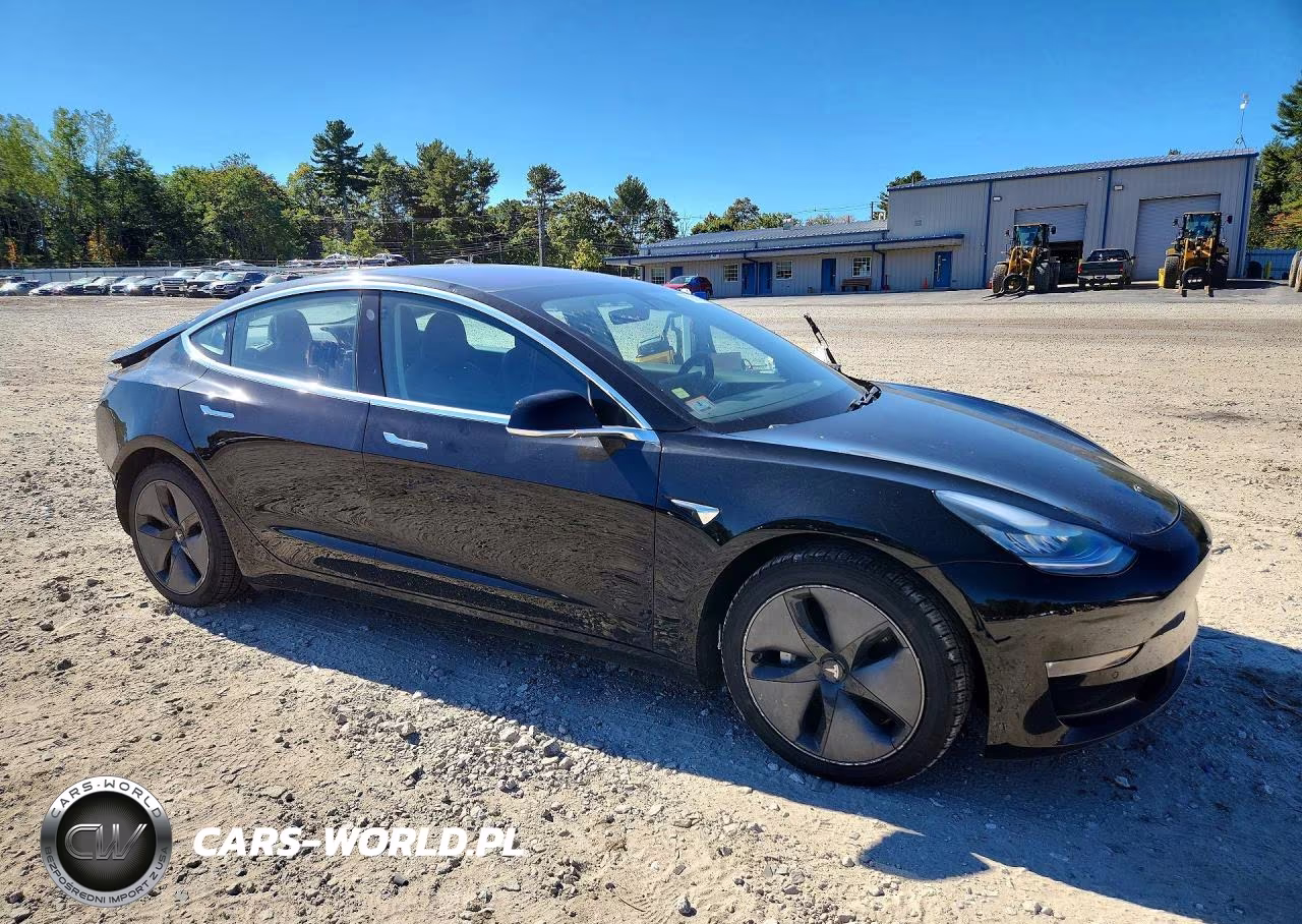 2018 Tesla Model 3 VIN:5YJ3E1EB7JF144467 - 4