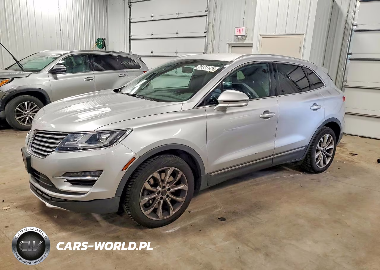 2015 Lincoln Mkc VIN:5LMCJ1A95FUJ26121 - 1