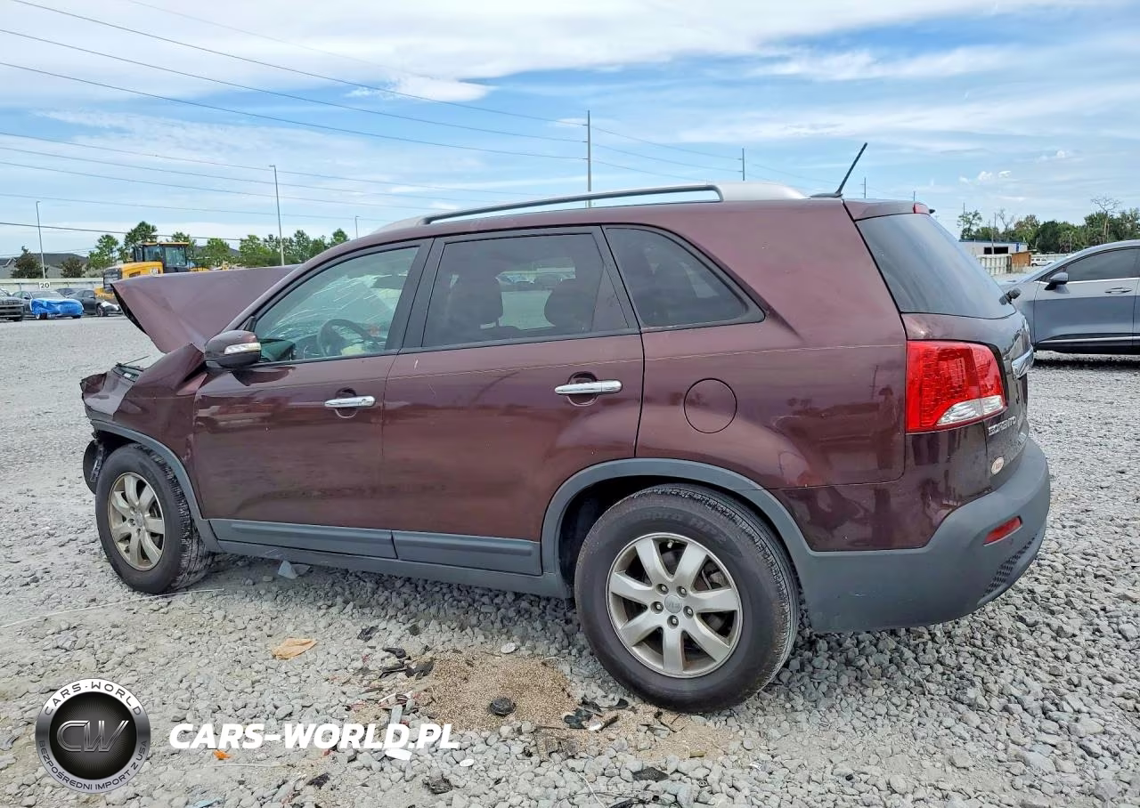 2013 Kia Sorento Lx VIN:5XYKT3A6XDG366262 - 2