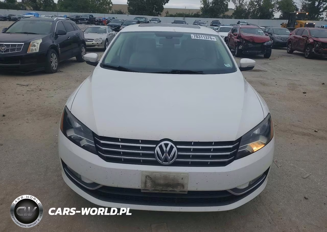 2013 Volkswagen Passat Sel VIN:1VWCN7A30DC128109 - 5