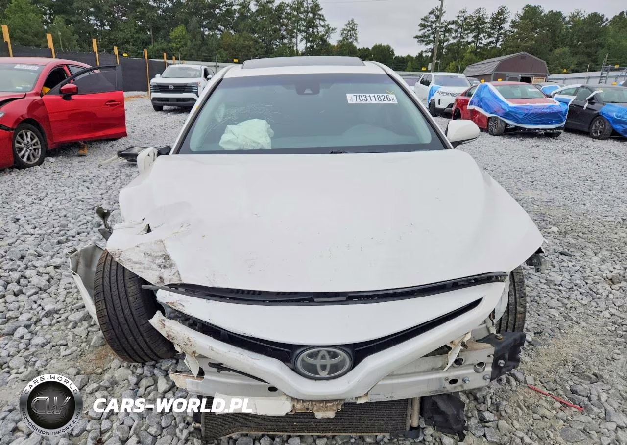 2018 Toyota Camry Se VIN:JTNB11HK9J3021474 - 5