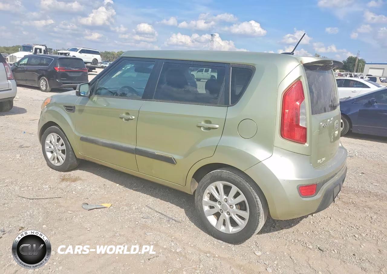 2013 Kia Soul + VIN:KNDJT2A6XD7591638 - 2