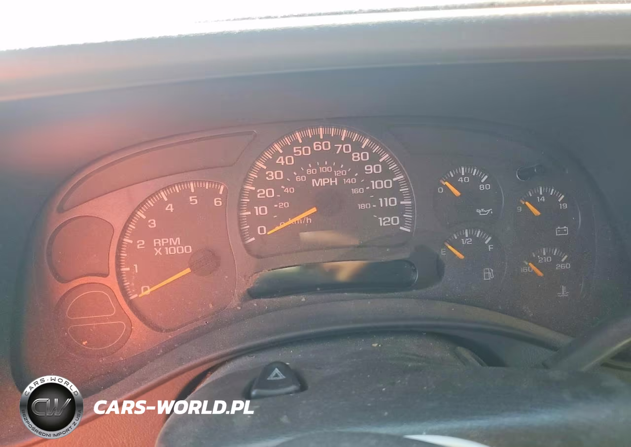 2005 Chevrolet Silverado C1500 VIN:2GCEC19V851142173 - 9