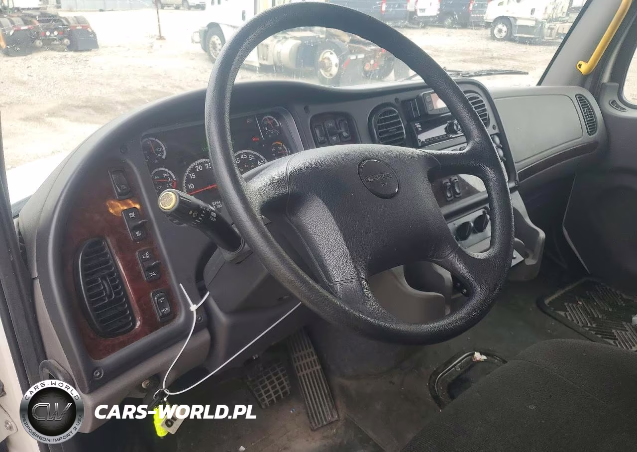 2021 Freightliner Business Class M2 Refrigerated Box Truck VIN:1FVACXD21MHMK2001 - 8