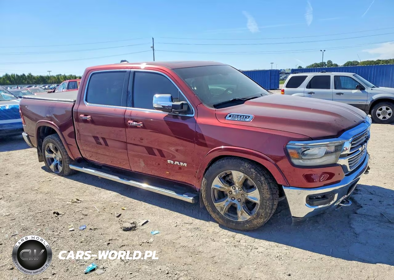 2019 Ram 1500 Laramie VIN:1C6SRFJT4KN581087 - 4