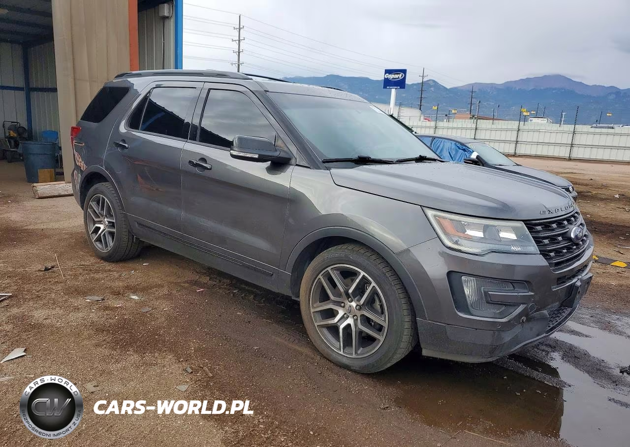 2016 Ford Explorer Sport VIN:1FM5K8GT4GGB19133 - 4