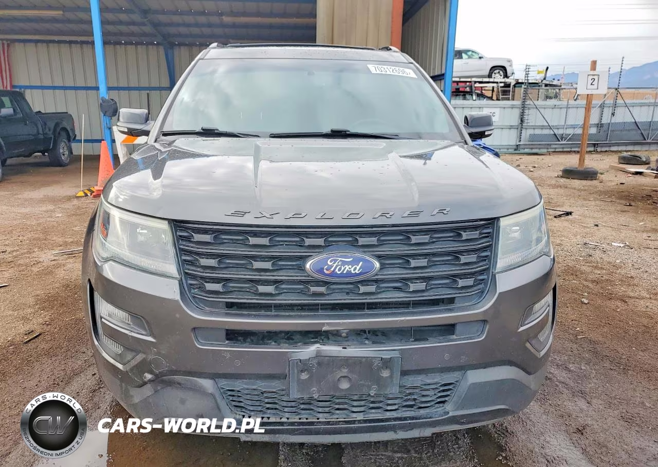 2016 Ford Explorer Sport VIN:1FM5K8GT4GGB19133 - 5