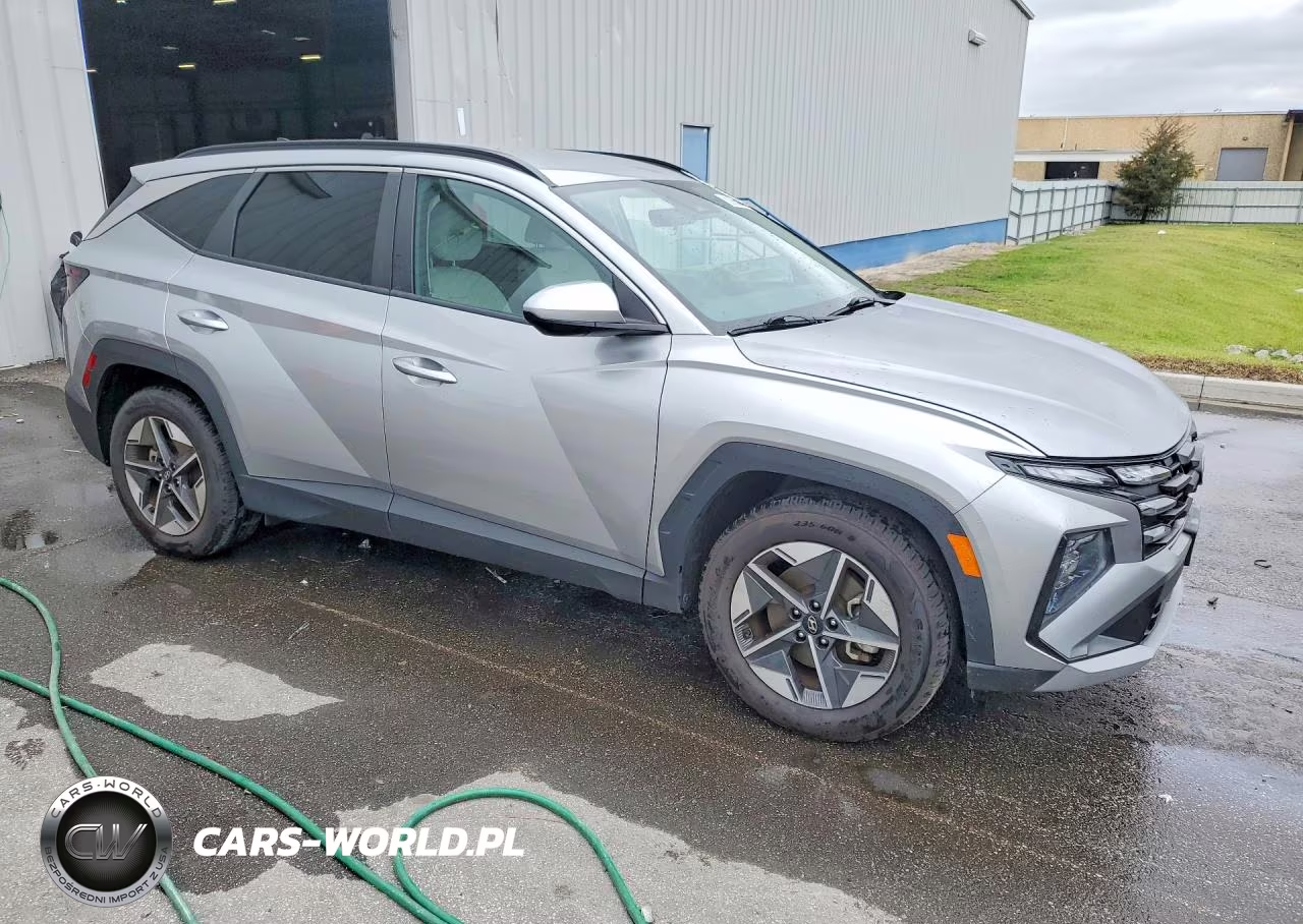 2025 Hyundai Tucson Sel VIN:5NMJB3DE5SH491688 - 4