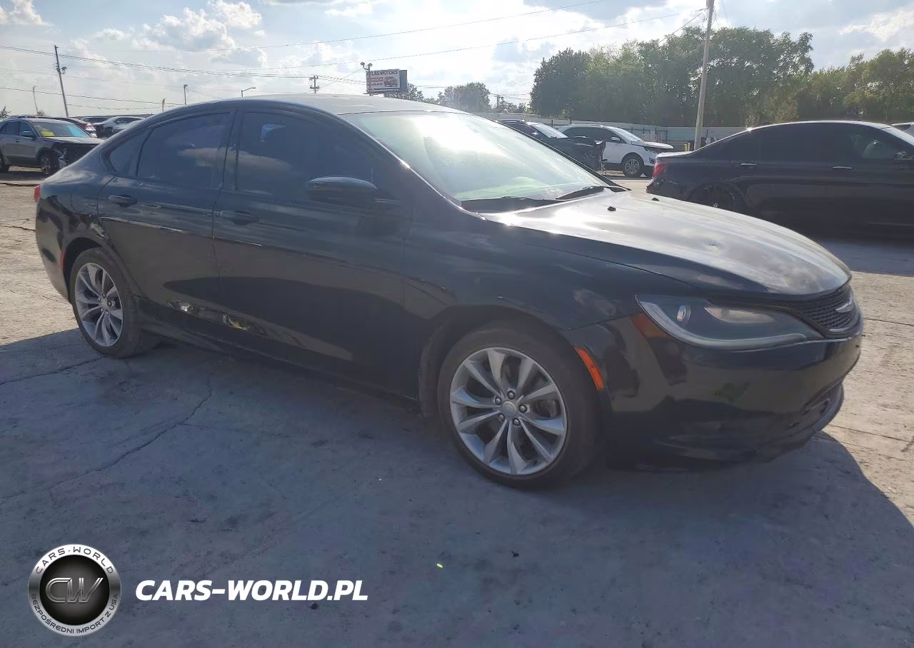 2015 Chrysler 200 S VIN:1C3CCCBG5FN514913 - 4