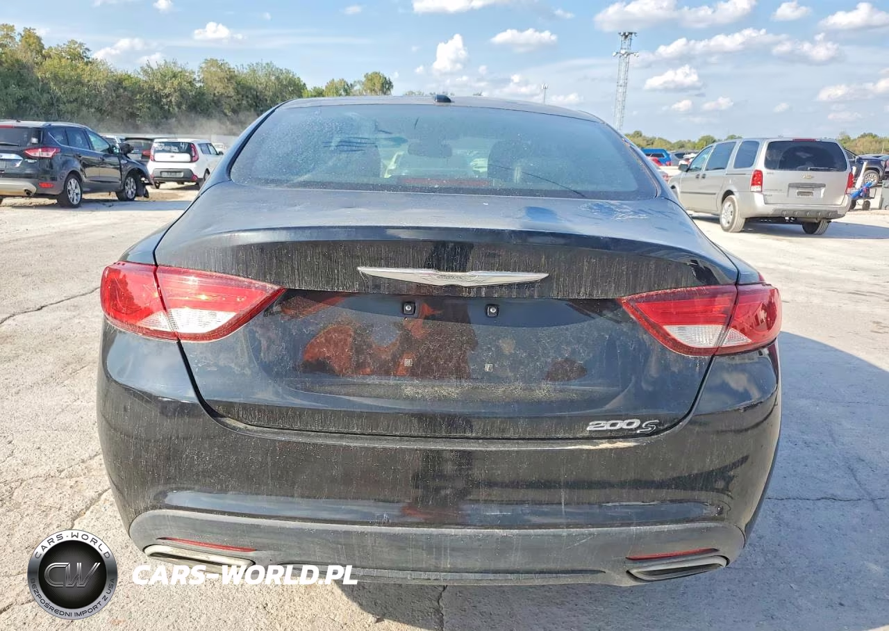 2015 Chrysler 200 S VIN:1C3CCCBG5FN514913 - 6