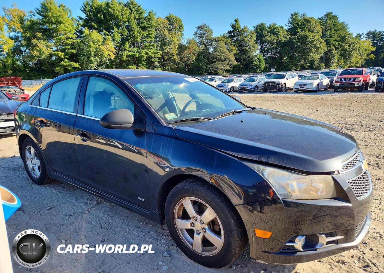 2011 Chevrolet Cruze Lt VIN:1G1PF5S91B7177956 - 4