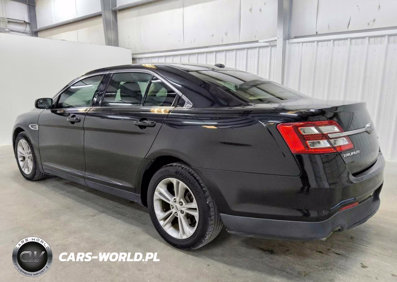 2017 Ford Taurus Se VIN:1FAHP2D89HG117031 - 2