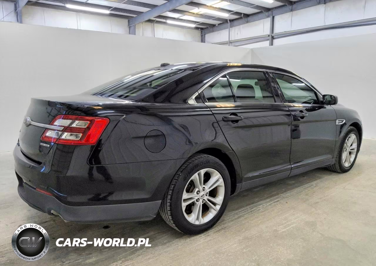 2017 Ford Taurus Se VIN:1FAHP2D89HG117031 - 3