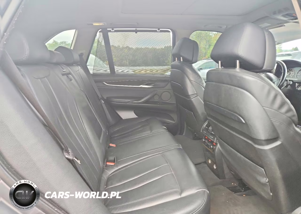 2015 BMW X5 xDrive50I VIN:5UXKR6C53F0J75522 - 11