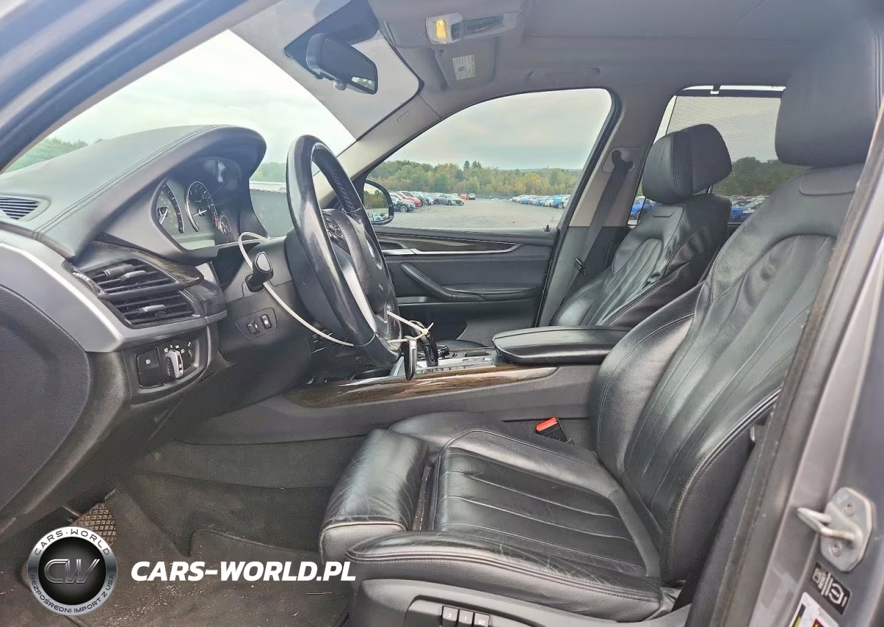 2015 BMW X5 xDrive50I VIN:5UXKR6C53F0J75522 - 7
