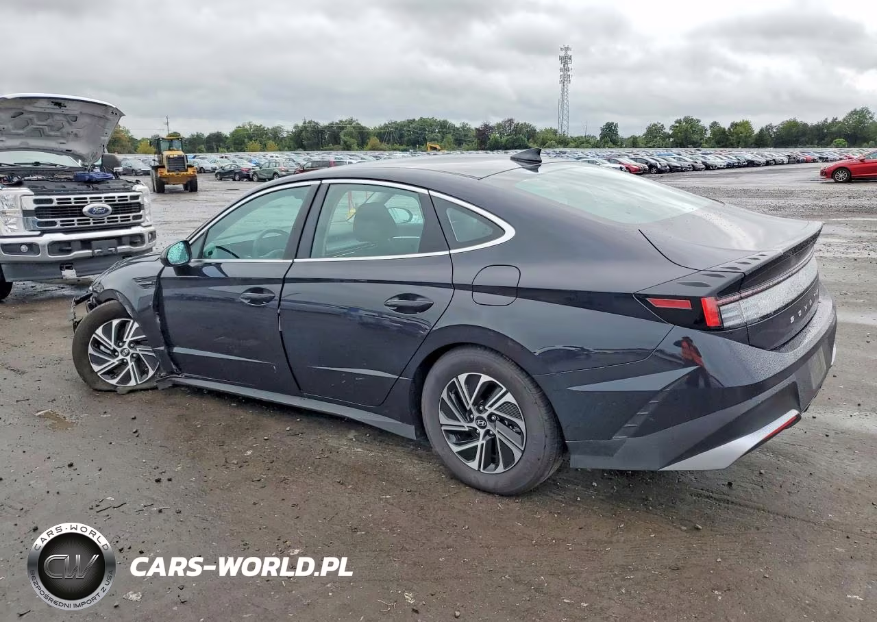 2026 Hyundai Sonata Hybrid Blue VIN:KMHL24JJXTA175355 - 2