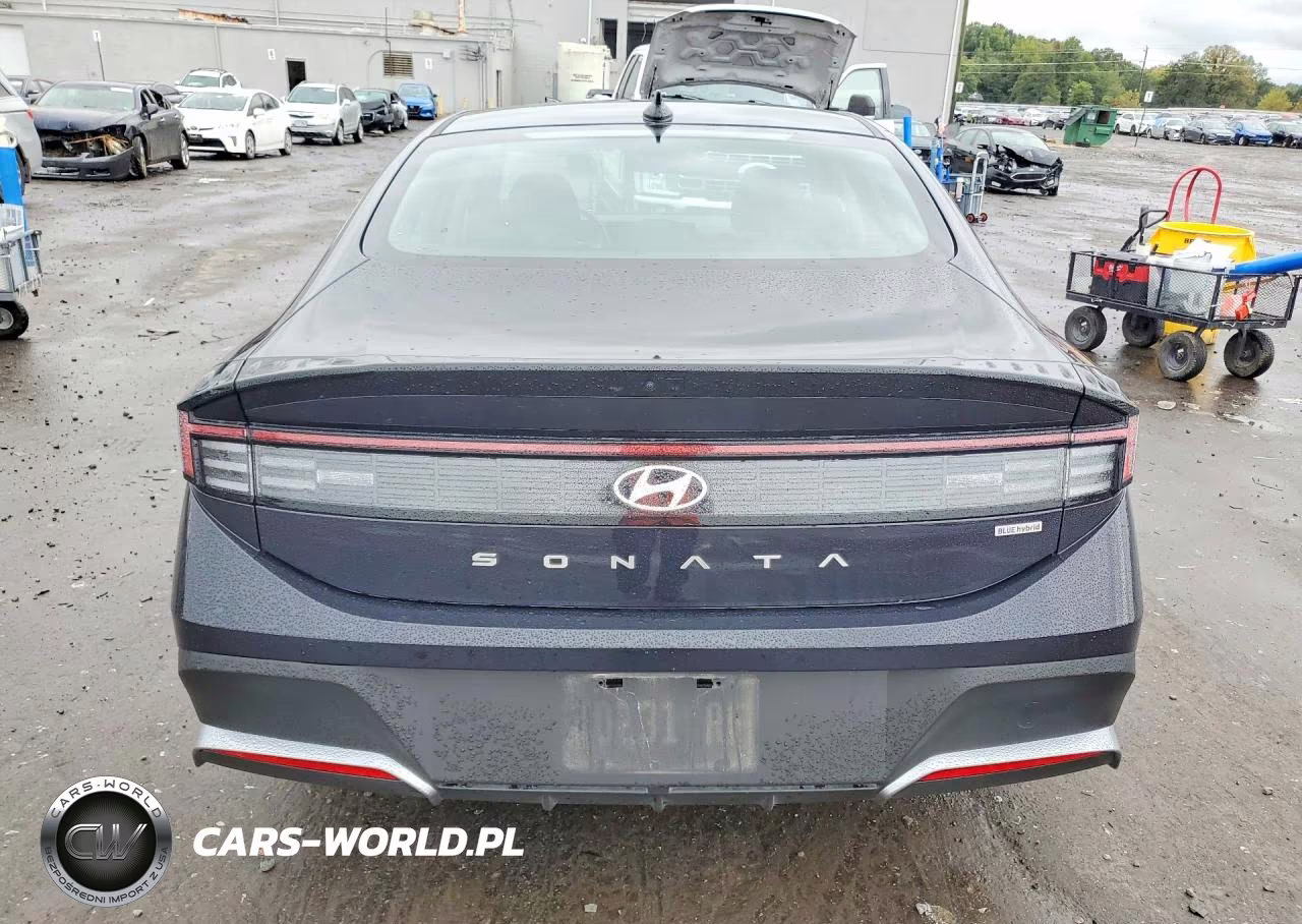 2026 Hyundai Sonata Hybrid Blue VIN:KMHL24JJXTA175355 - 6