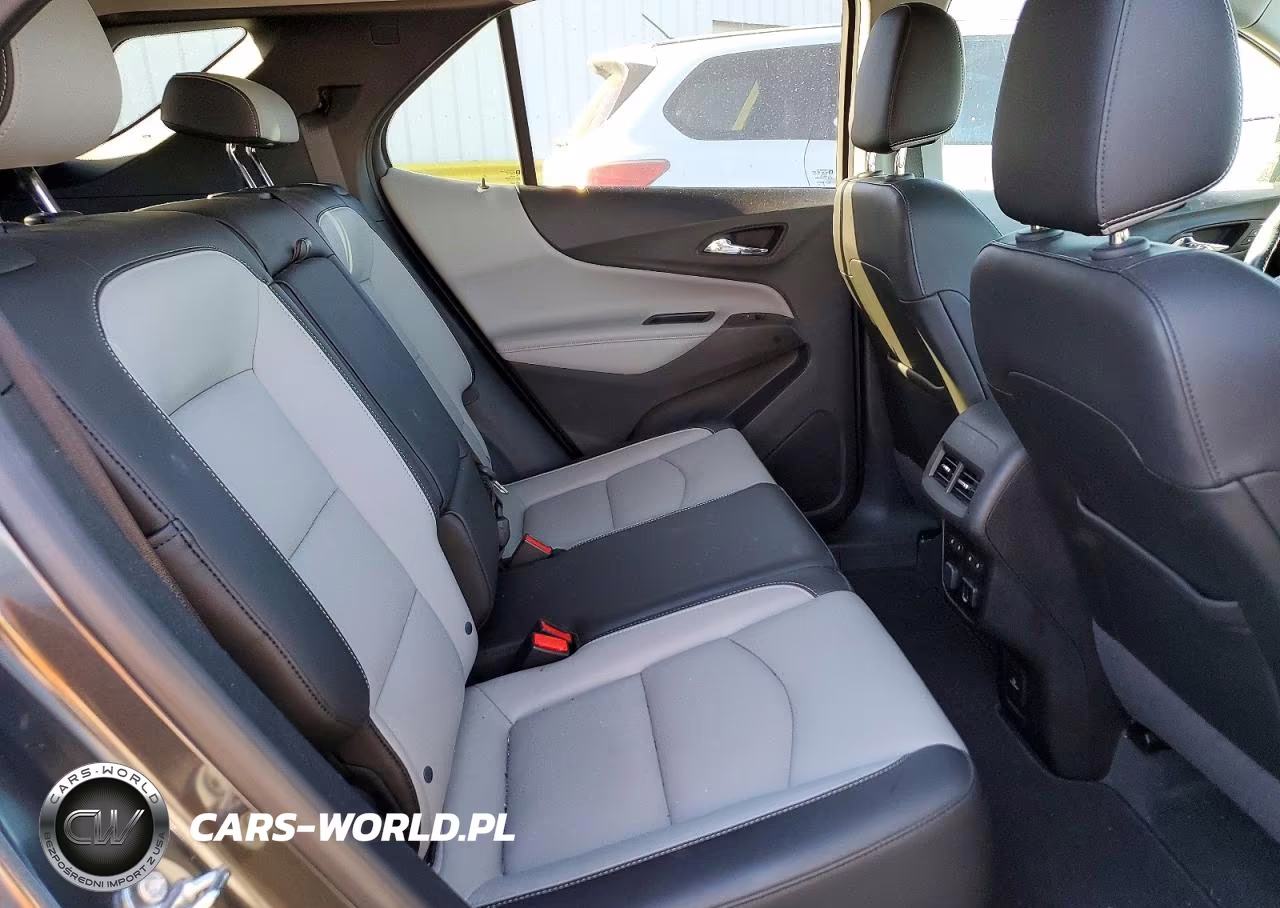 2018 Chevrolet Equinox Premier VIN:2GNAXMEV0J6108596 - 11