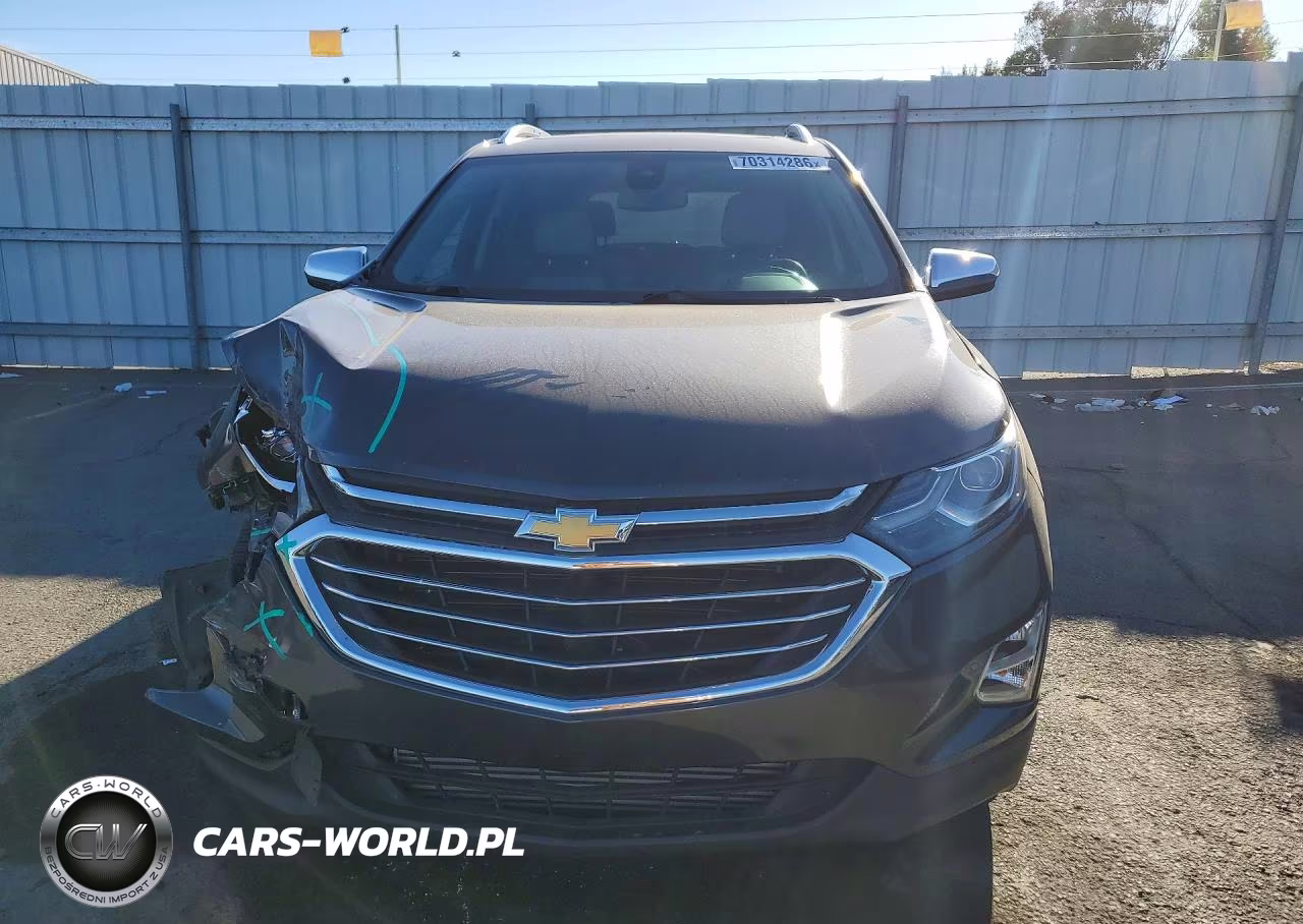 2018 Chevrolet Equinox Premier VIN:2GNAXMEV0J6108596 - 5