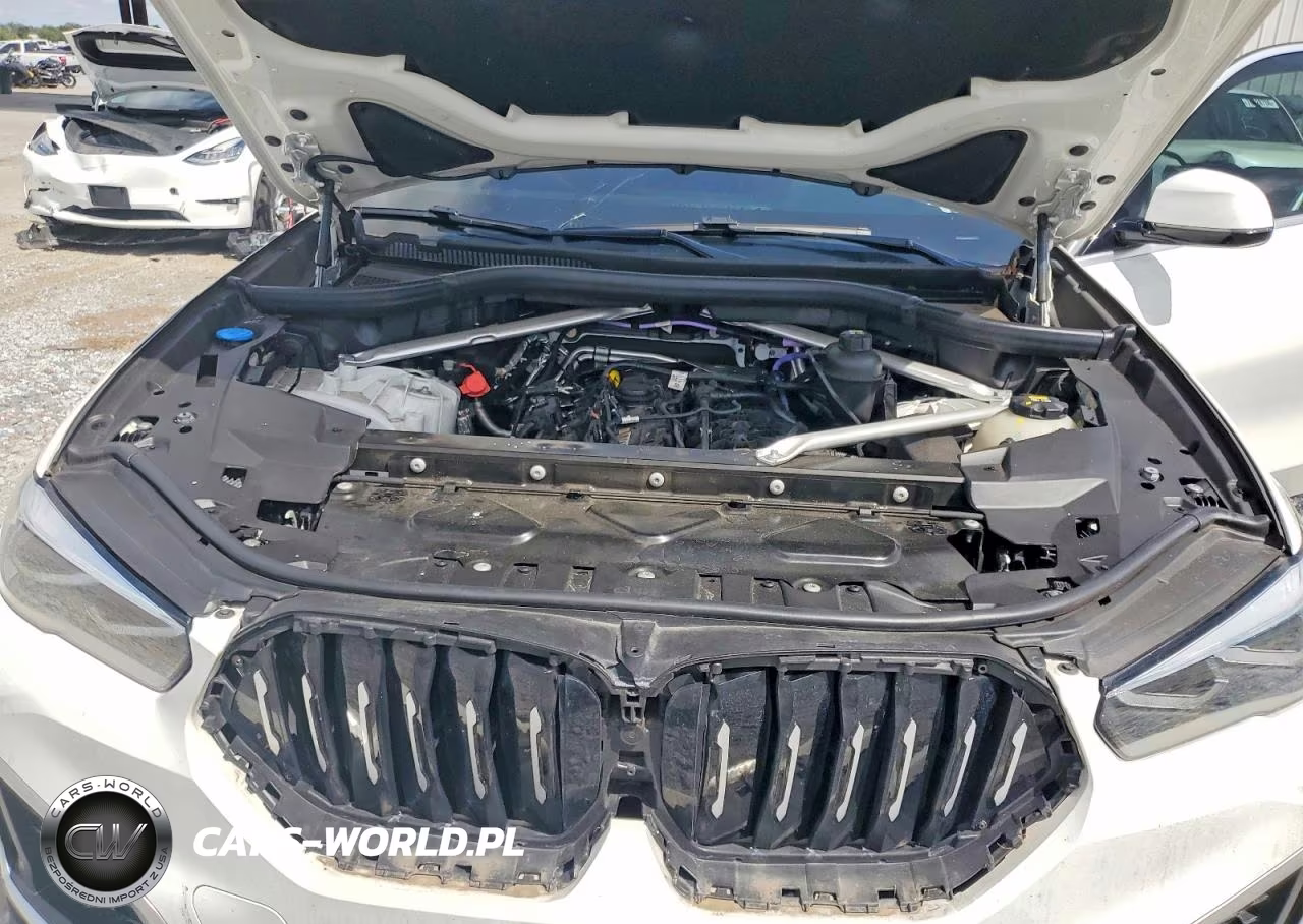 2022 BMW X6 xDrive40I VIN:5UXCY6C09N9N38069 - 12