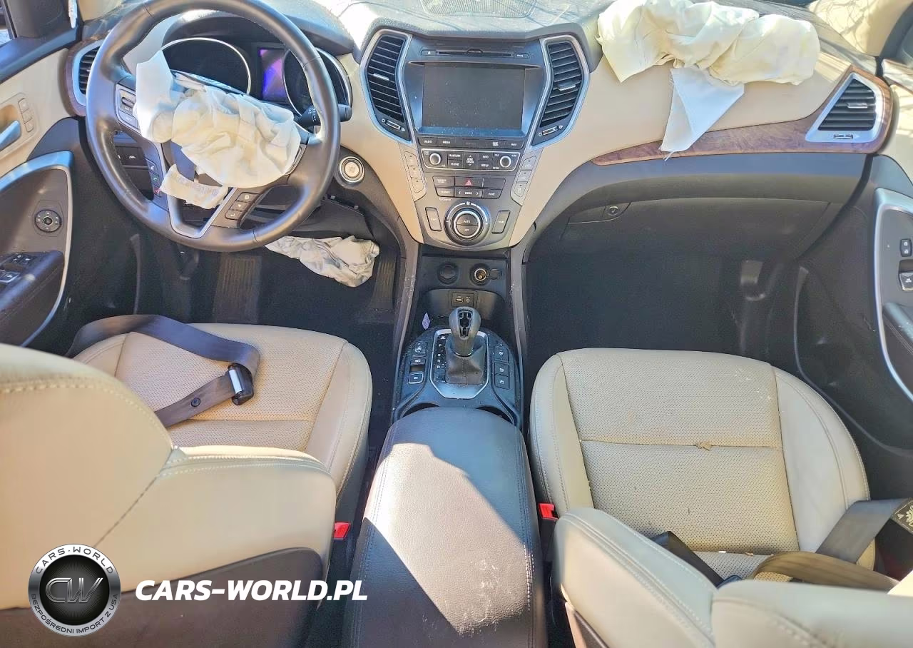 2017 Hyundai Santa Fe Se Ultimate VIN:KM8SRDHF4HU238271 - 8