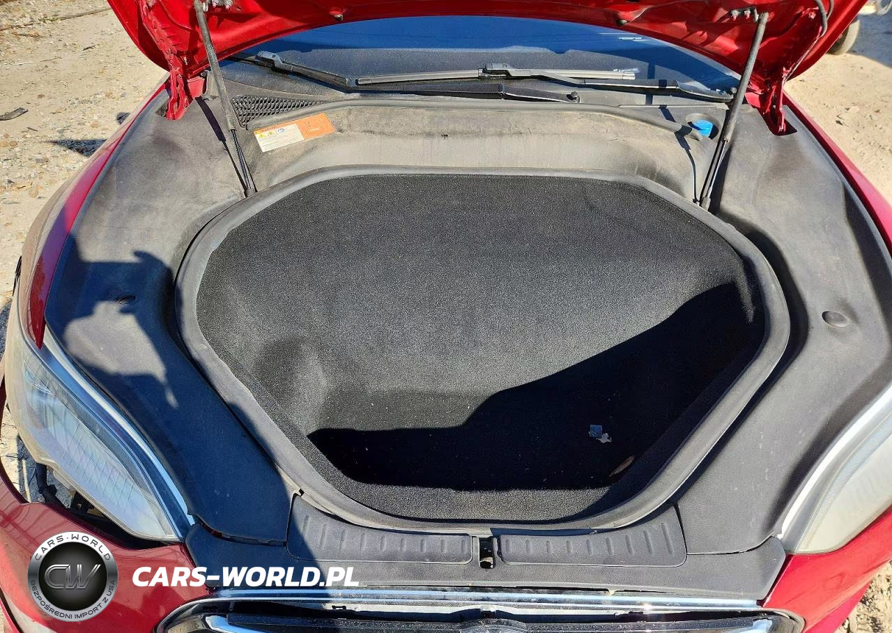 2015 Tesla Model S VIN:5YJSA1E4XFF113987 - 11