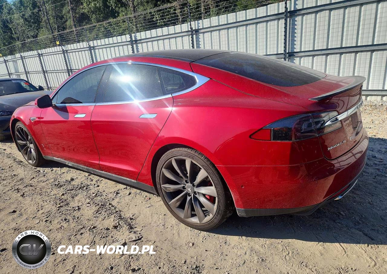 2015 Tesla Model S VIN:5YJSA1E4XFF113987 - 2