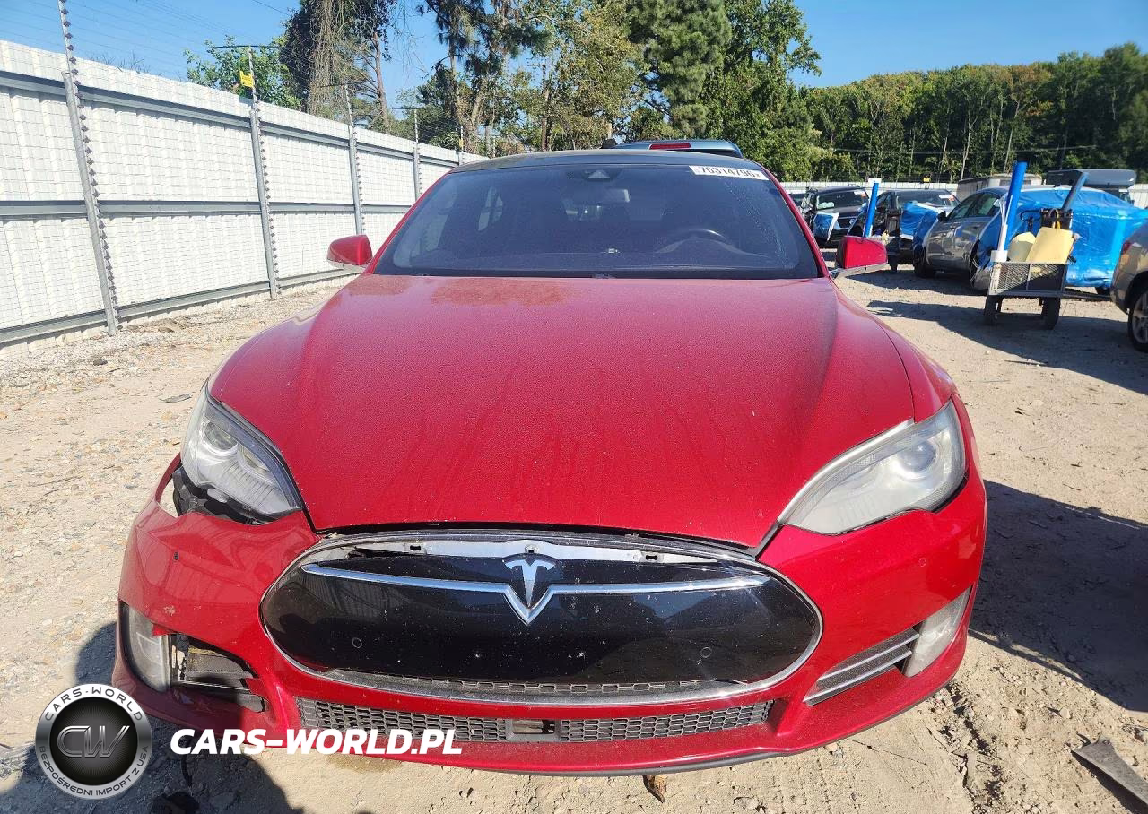 2015 Tesla Model S VIN:5YJSA1E4XFF113987 - 5