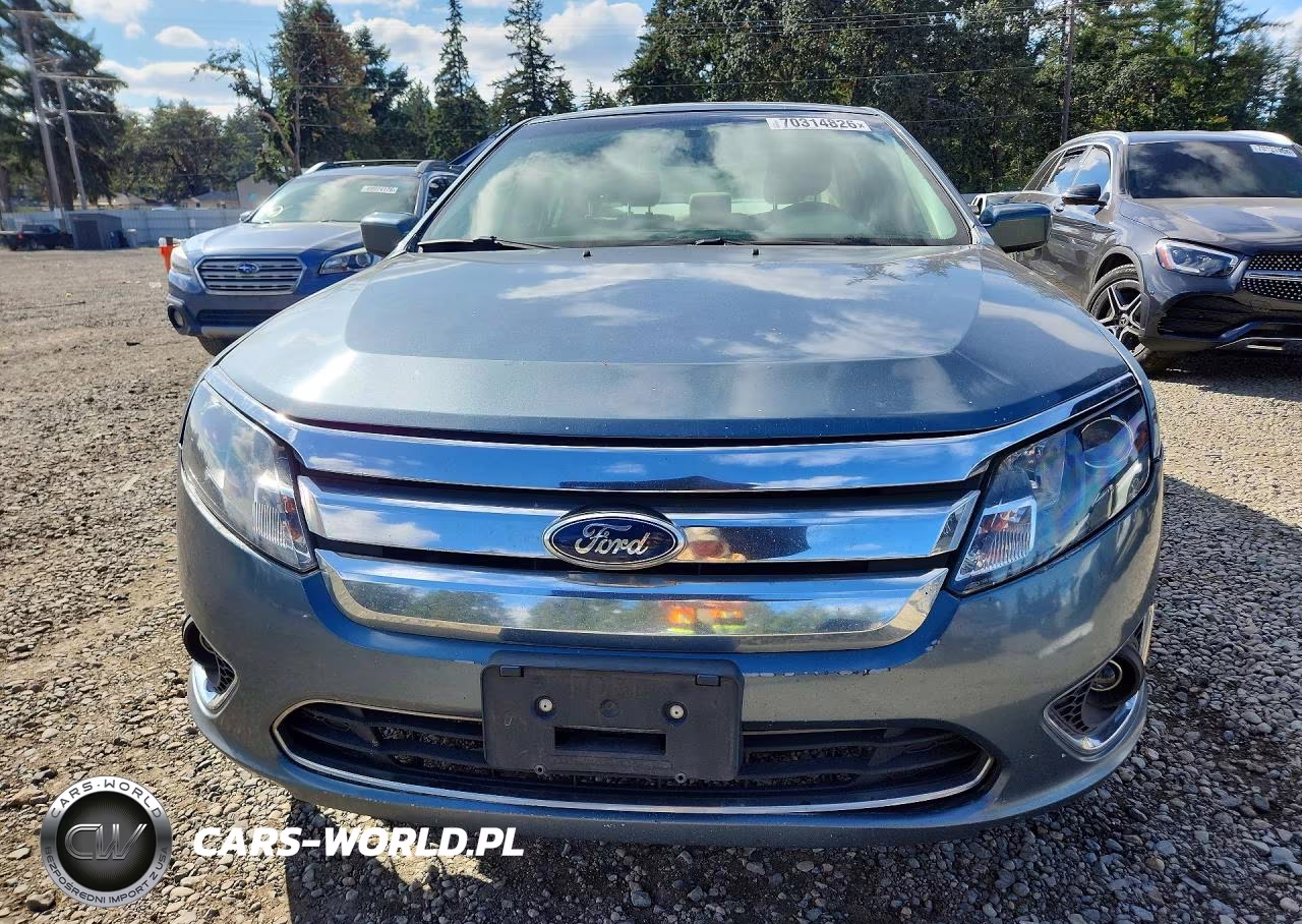2011 Ford Fusion S Fwd VIN:3FADP0L35BR335640 - 5