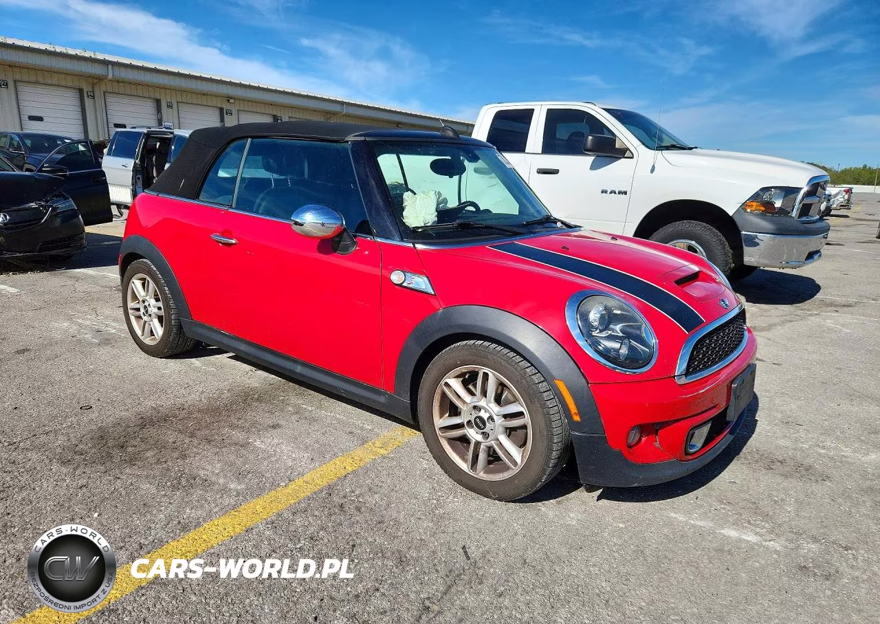 2011 Mini Cooper S VIN:WMWZP3C58BTX82817 - 4