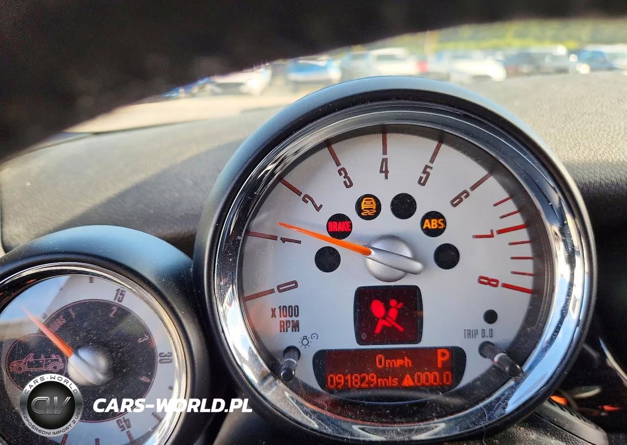 2011 Mini Cooper S VIN:WMWZP3C58BTX82817 - 9