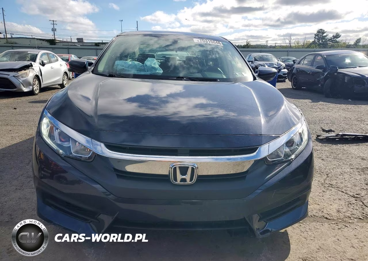 2018 Honda Civic Ex VIN:2HGFC2F75JH536961 - 5