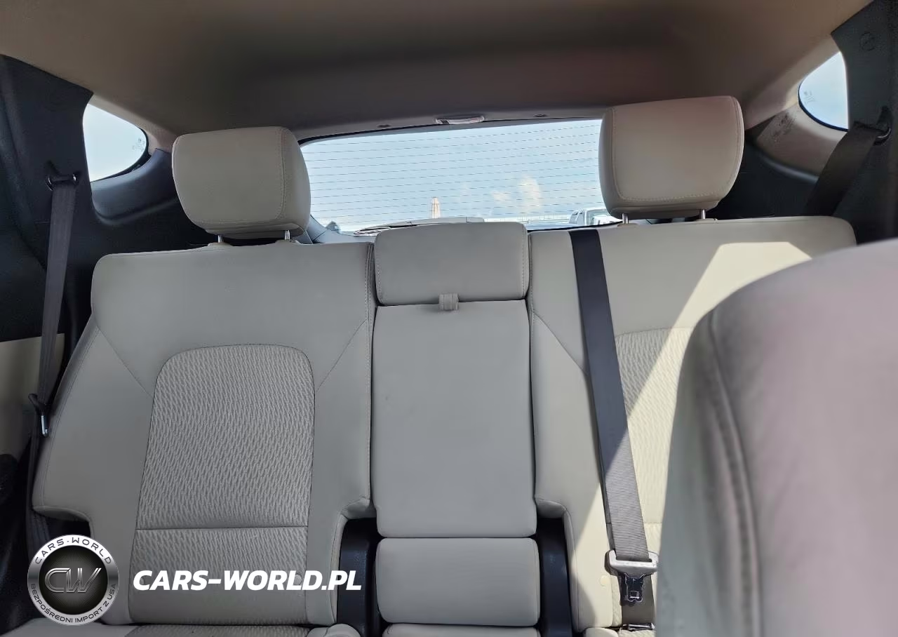 2017 Hyundai Santa Fe Sport 2.4L VIN:5XYZT3LB4HG398168 - 10