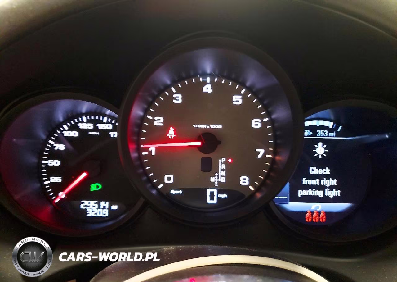 2021 Porsche Macan S VIN:WP1AB2A55MLB35921 - 9
