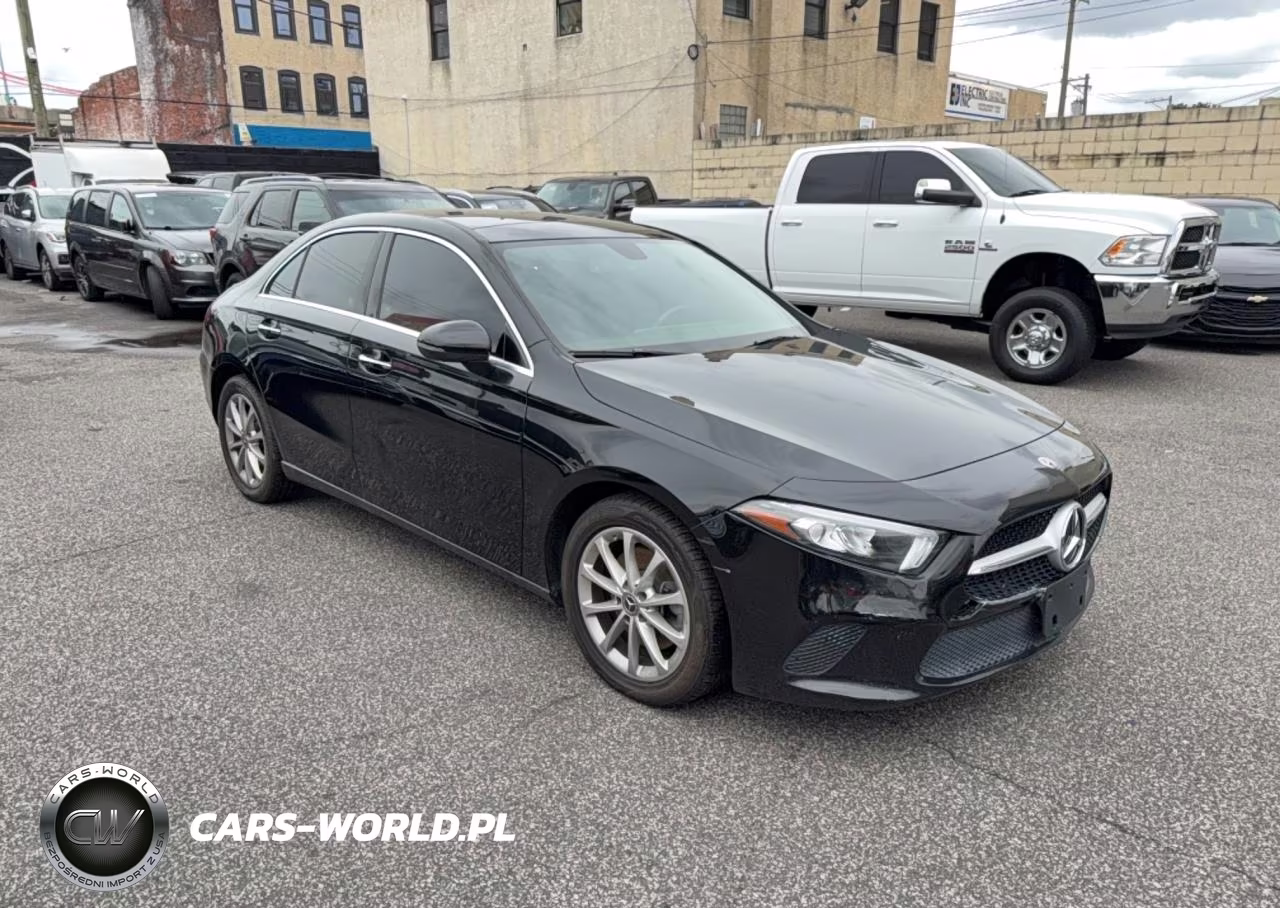 2020 Mercedes-Benz A 220 4Matic VIN:W1K3G4FB4LW046477 - 1