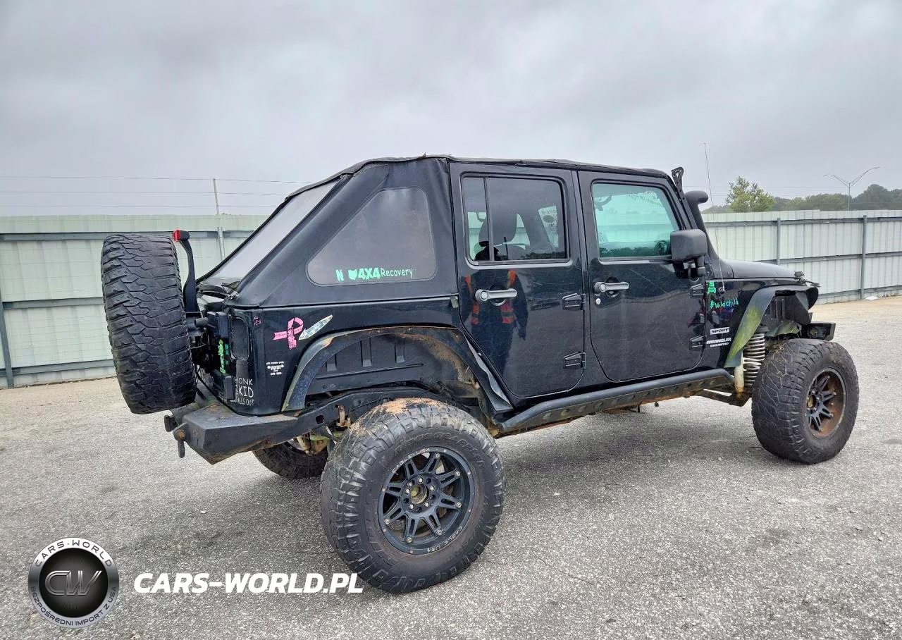 2017 Jeep Wrangler Unlimited Sport VIN:1C4BJWDG7HL667173 - 3