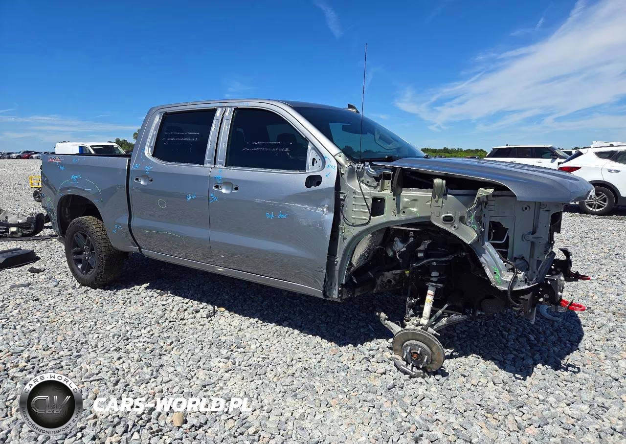 2025 Chevrolet Silverado K1500 Trail Boss Custom VIN:3GCUKCED7SG279227 - 4