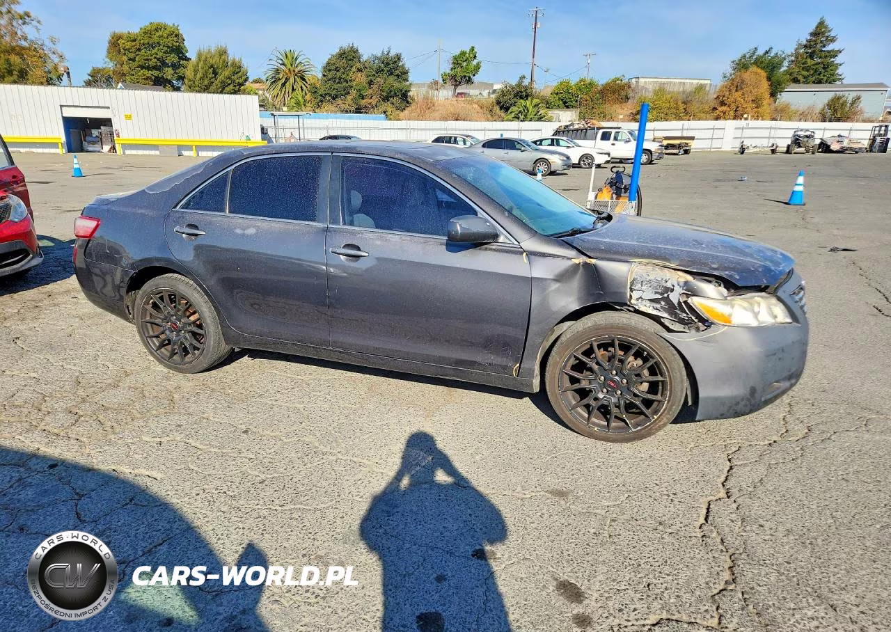 2007 Toyota Camry Le VIN:4T1BE46K27U098943 - 4
