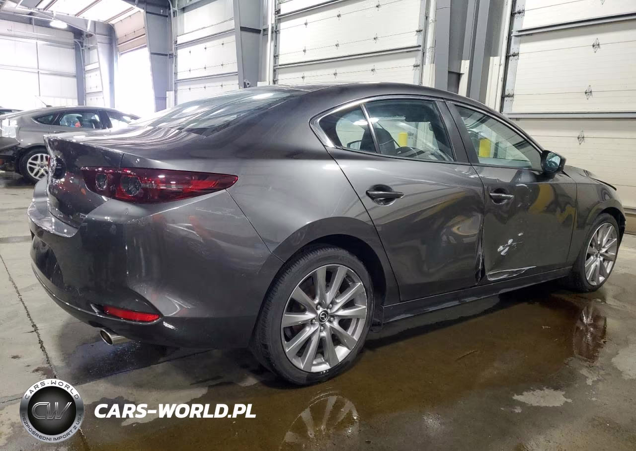 2019 Mazda 3 Preferred Plus VIN:JM1BPACL7K1111027 - 3
