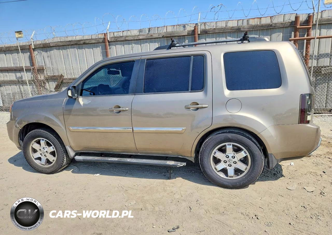 2010 Honda Pilot Touring VIN:5FNYF3H98AB017976 - 2