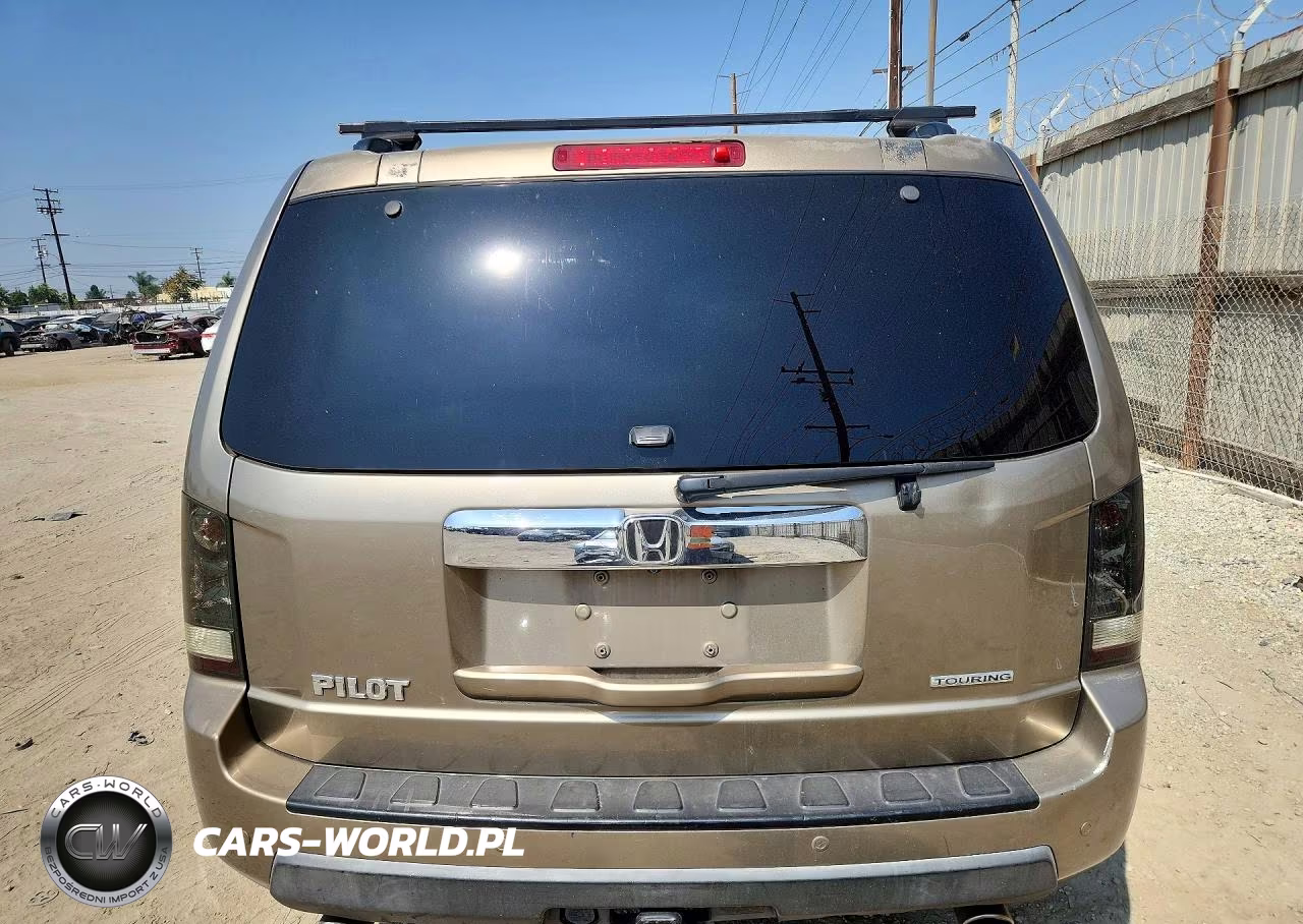 2010 Honda Pilot Touring VIN:5FNYF3H98AB017976 - 6