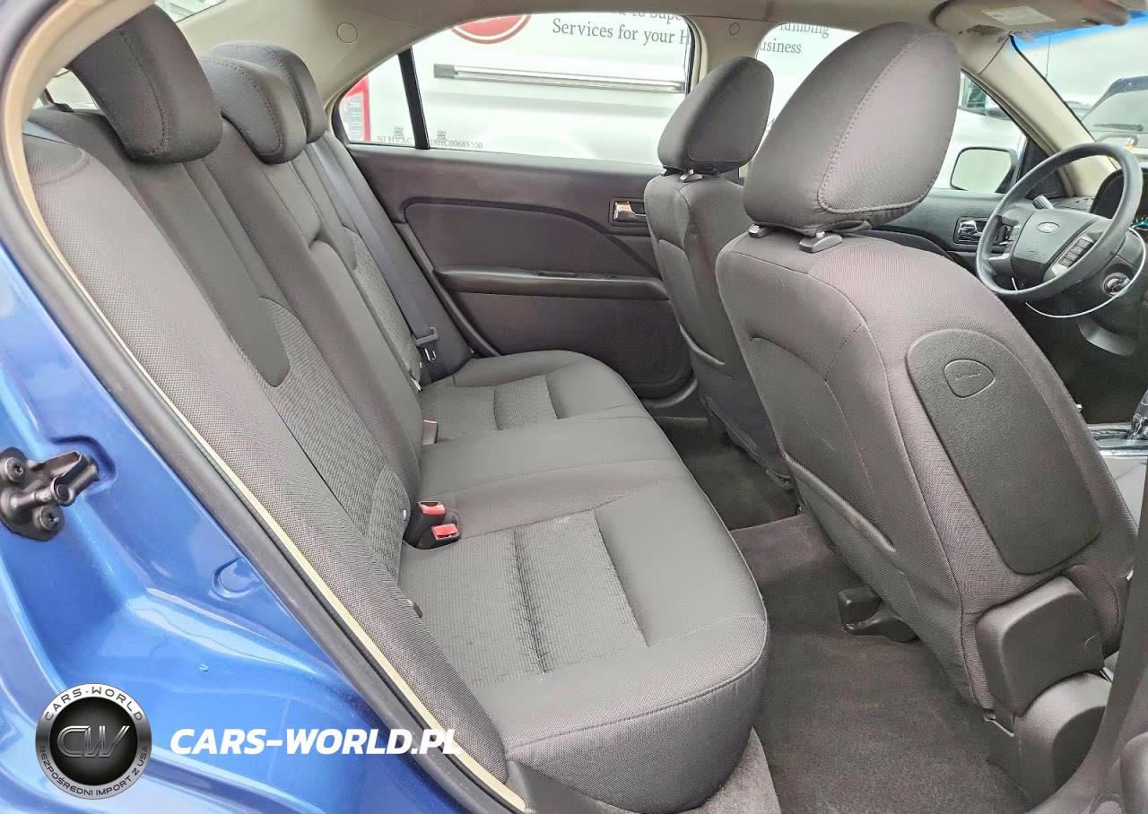 2010 Ford Fusion Se VIN:3FAHP0HA5AR259683 - 10