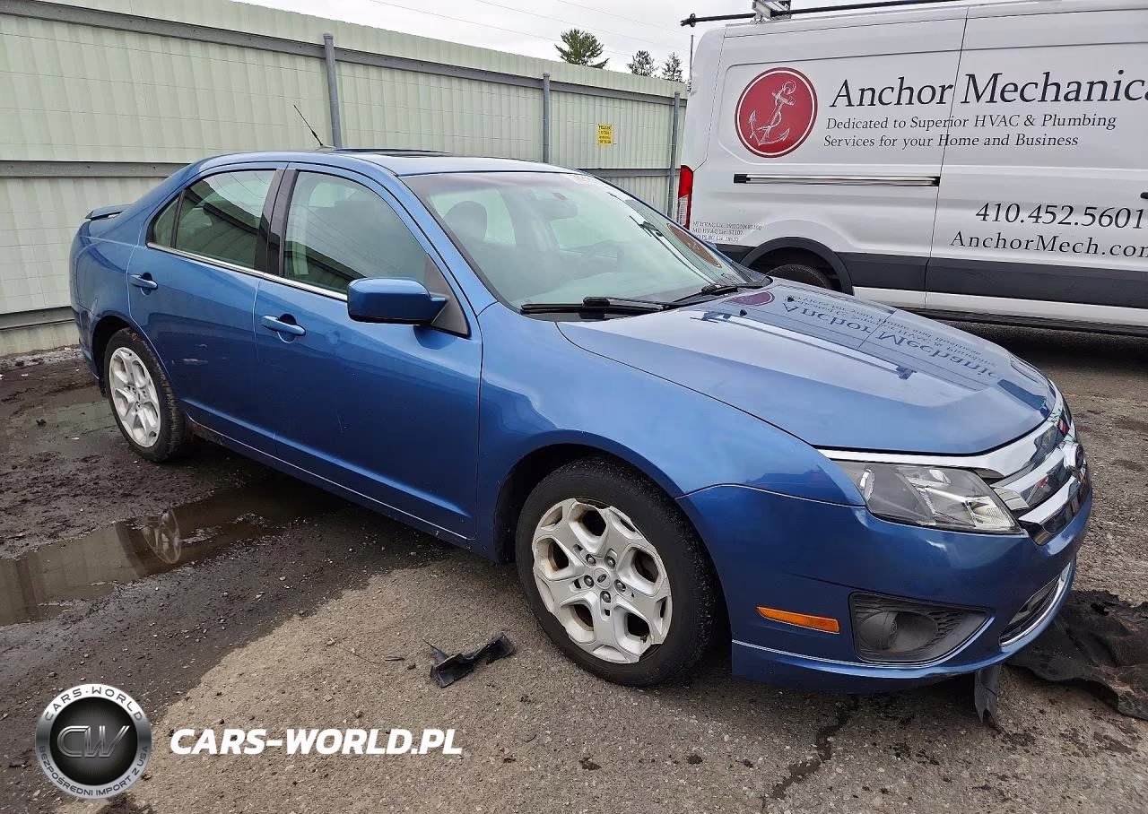 2010 Ford Fusion Se VIN:3FAHP0HA5AR259683 - 4