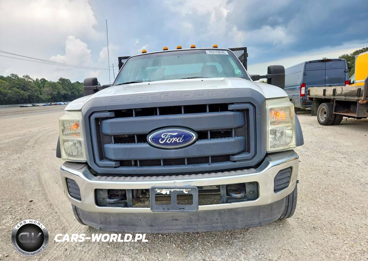 2015 Ford F550 Super Duty VIN:1FDUF5GT0FEA53284 - 5