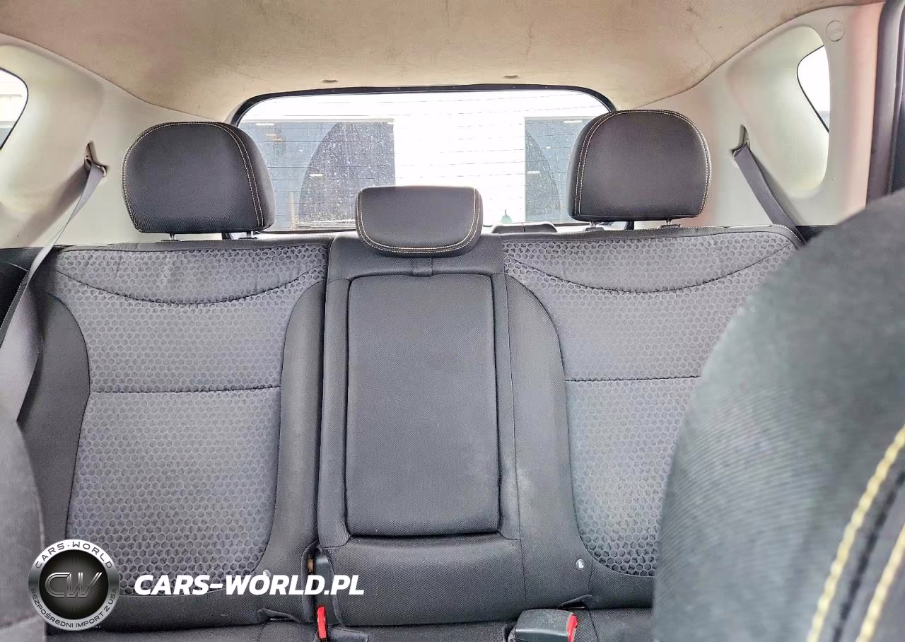 2016 Kia Soul + VIN:KNDJP3A52G7281165 - 10